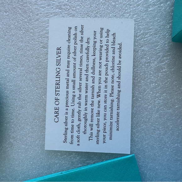 Gift box set 
Necklace box 3” x 3 1/2”
Bag 5” x 6”
Pouch 3” x 3 1/2” - Picture 5 of 6